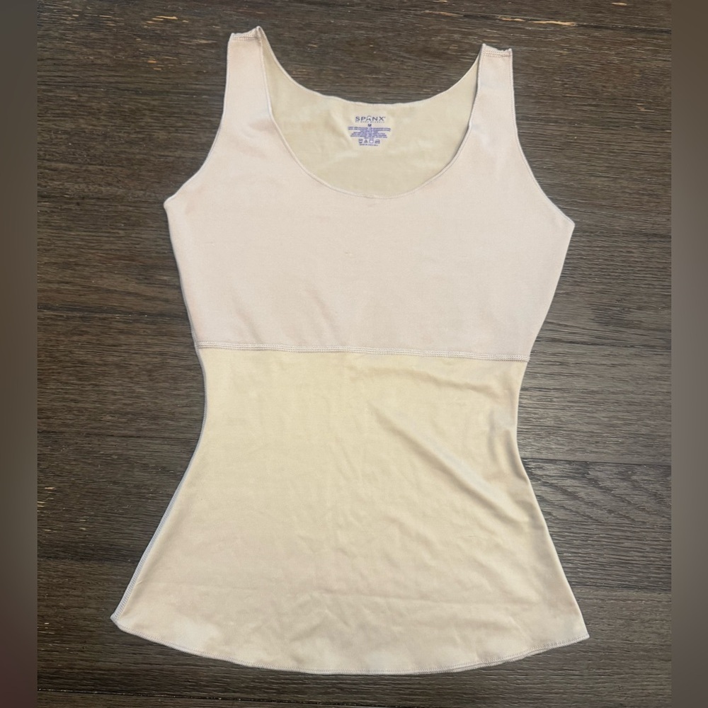 Spanx nude Beige Sleeveless shapewear tank Top size medium